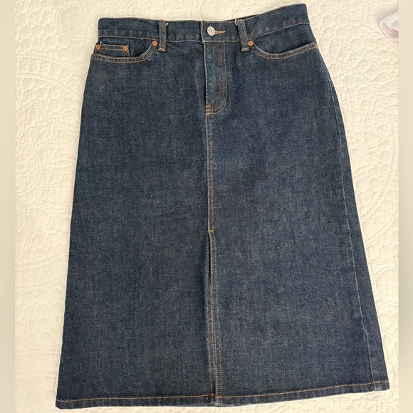 Vintage GAP Blue Denim Skirt (2001) - Picture 1 of 4